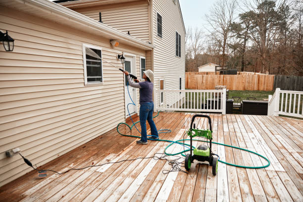 Best Commercial Pressure Washing  in White City, FL