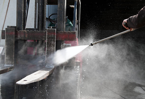 Best Concrete Pressure Washing  in White City, FL